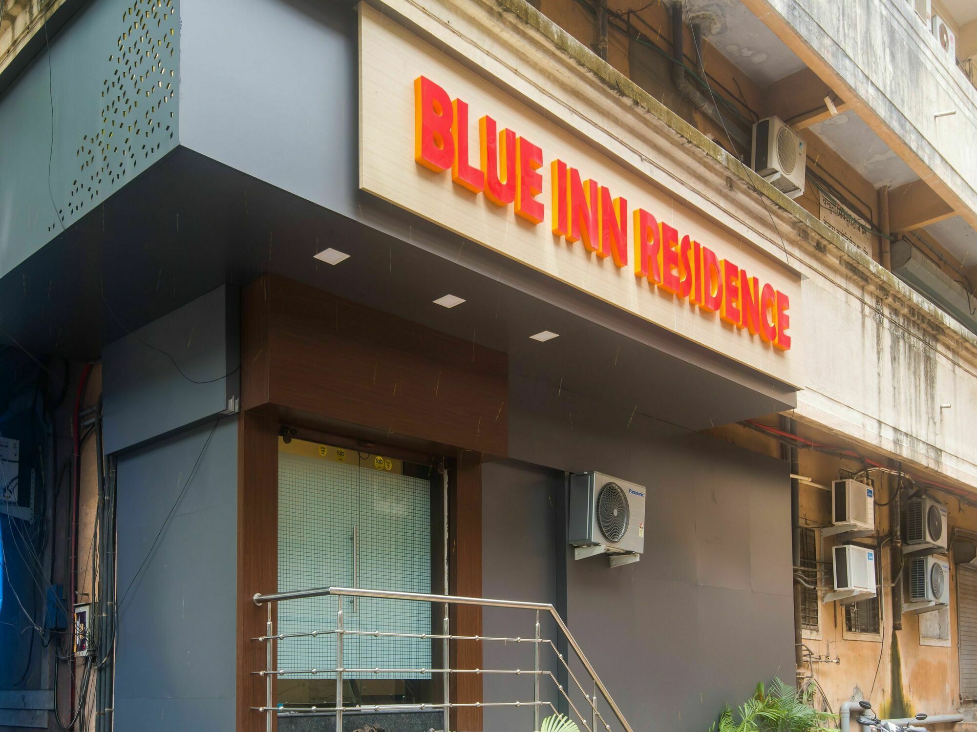 Hotel O Blue Inn Residence Near R City Mall Mumbai Exterior photo